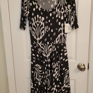 NWT LuLaRoe Nicole Dress